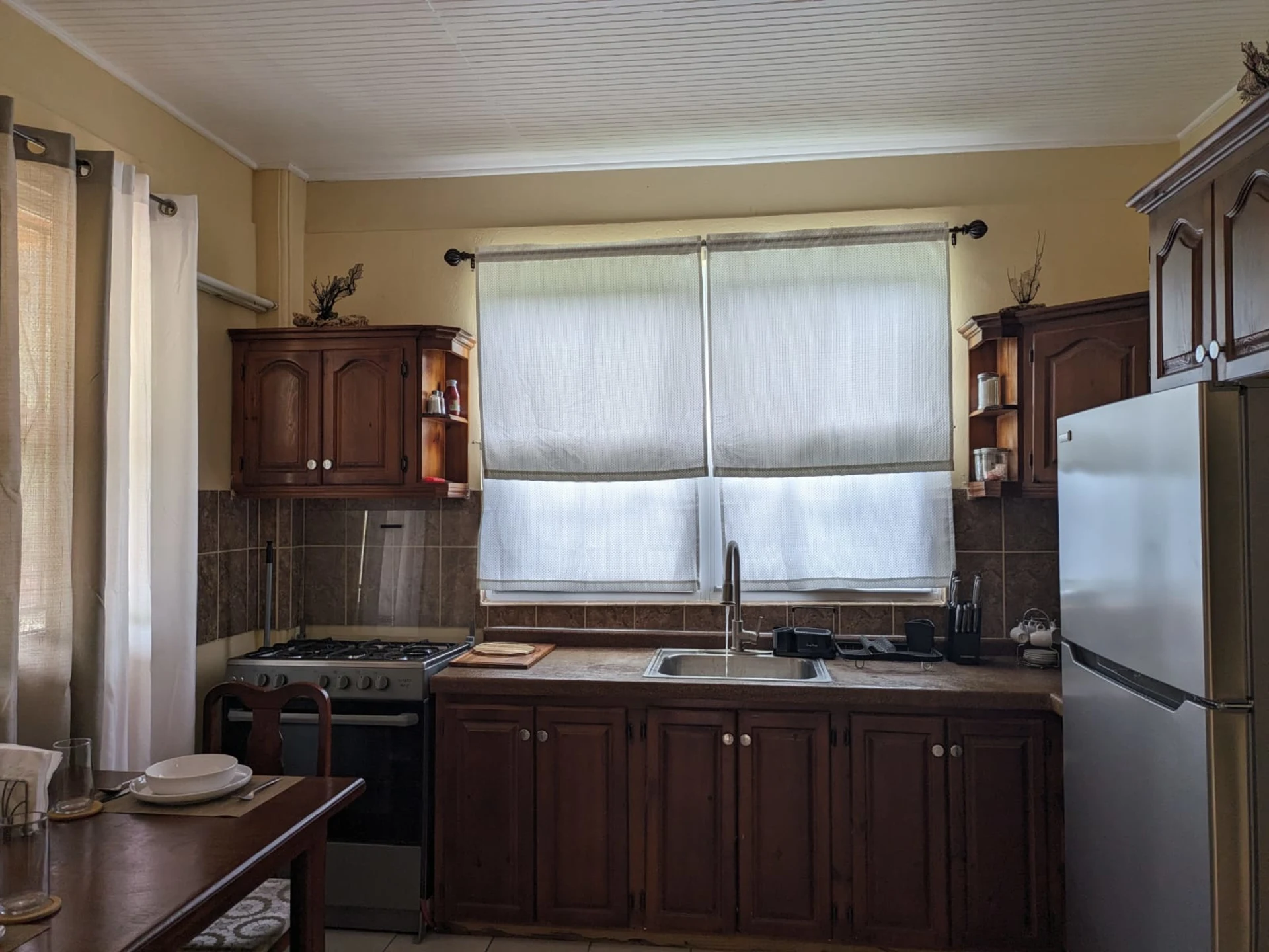 Dining/Kitchen